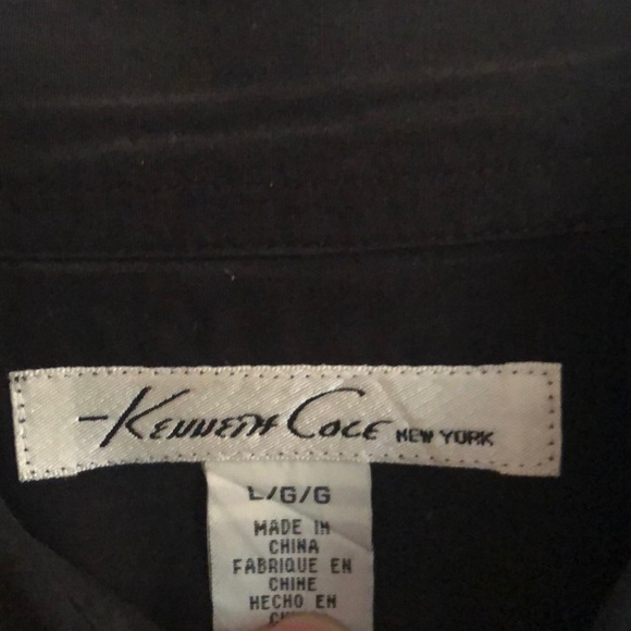 Kenneth Cole Buttoned down shirt - Picture 2 of 3